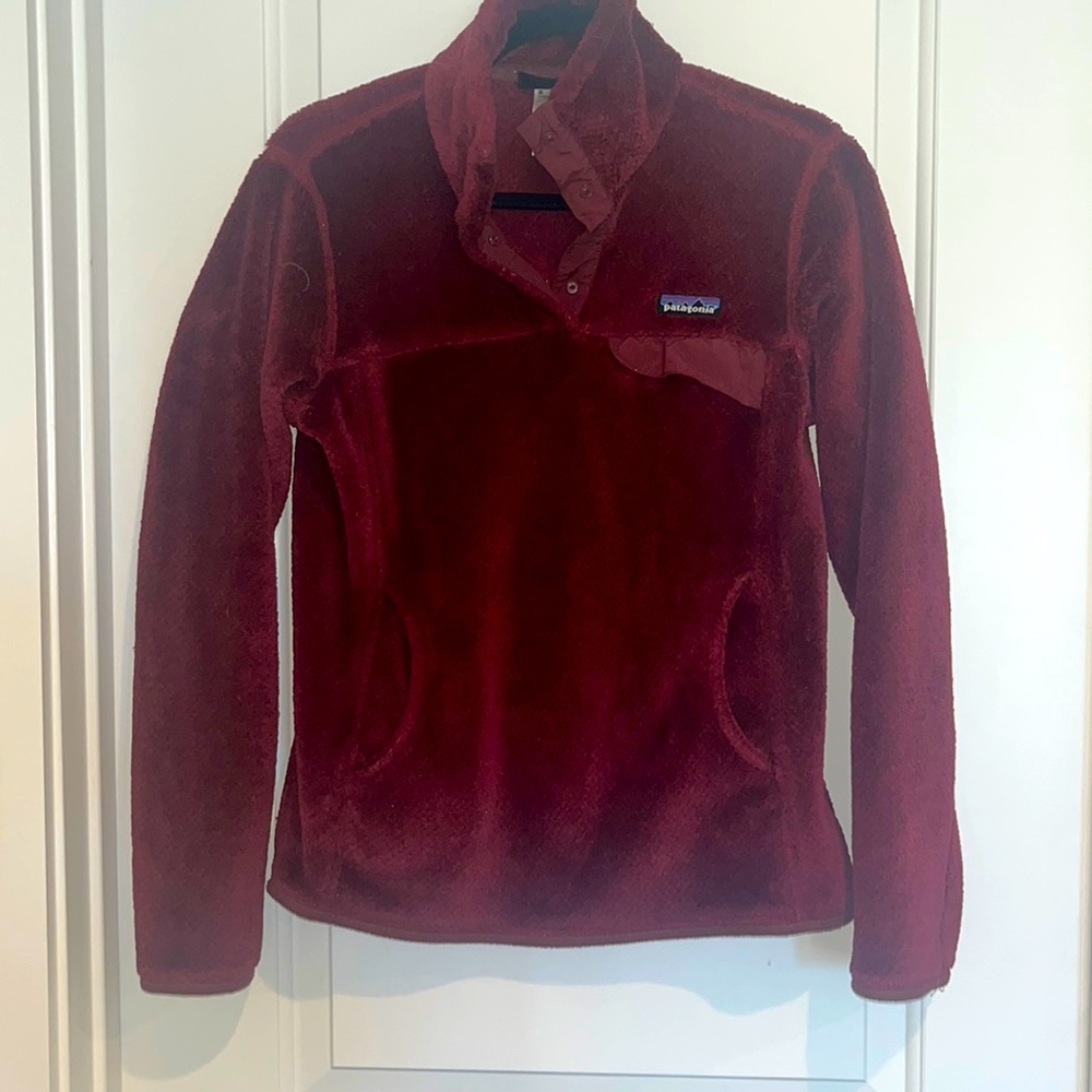 Burgundy / Maroon Patagonia Pullover